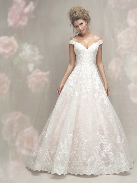 <center><b>Allure Couture C461</b>
<br/>
<br/>$$$